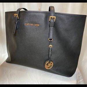 Michael Kors Large Jet Set Tote